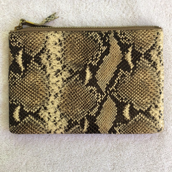 Madewell Leather clutch zipper closure snakeskin design change purse 7 card slot - Picture 2 of 7